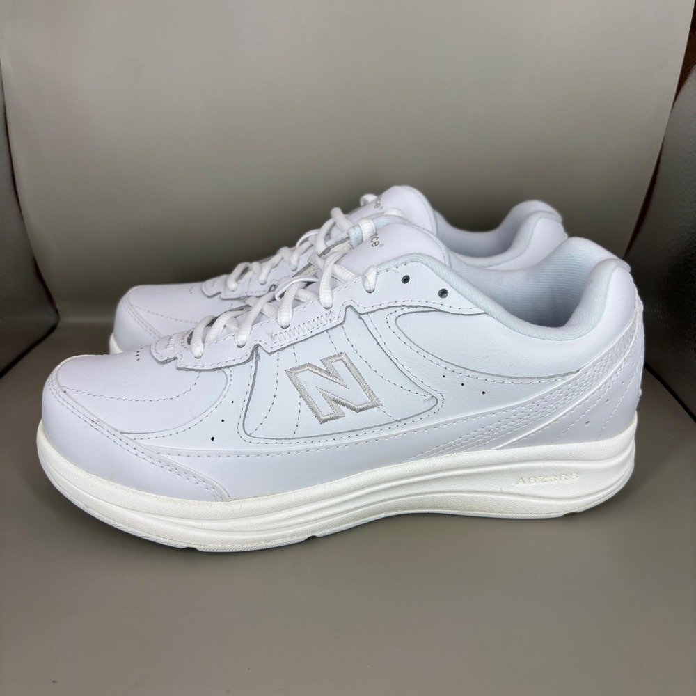 New Balance 577v1 White Leather Walking Shoes WW577WT Womens 7 2E Extra Wide - Picture 3 of 8